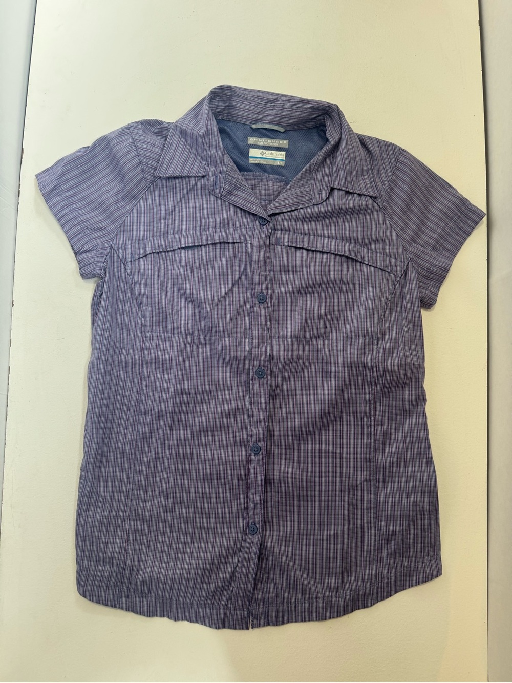 Columbia Womens Purple Plaid Short Sleeve Hiking Shirt Large Vented Pockets Smal